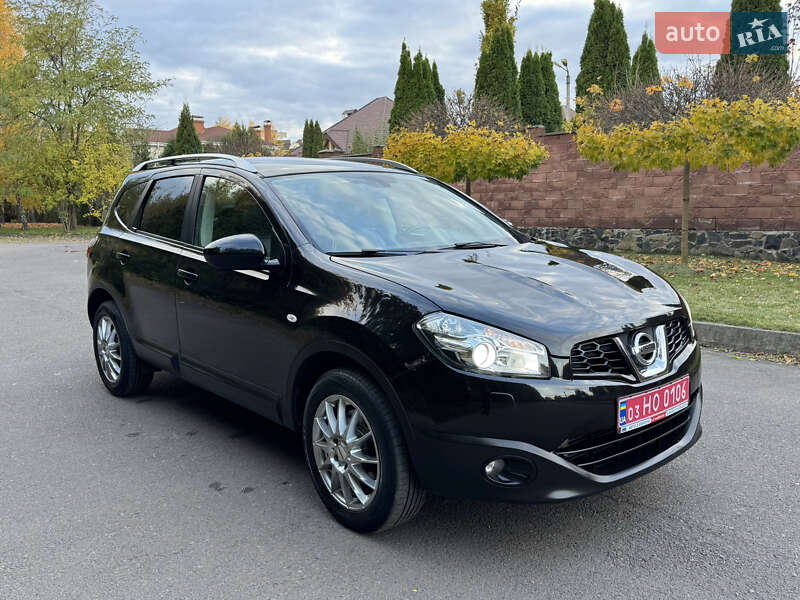 Внедорожник / Кроссовер Nissan Qashqai+2 2011 в Ровно фото 8 Внедорожник / Кроссовер Nissan Qashqai+2 2011 в Ровно