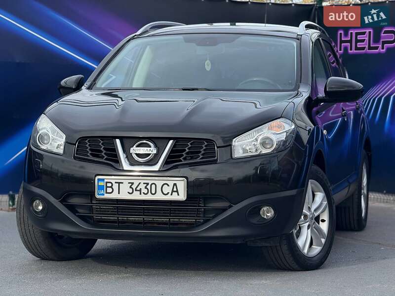 Nissan Qashqai+2 2010