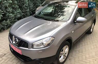 Позашляховик / Кросовер Nissan Qashqai+2 2011 в Тульчині