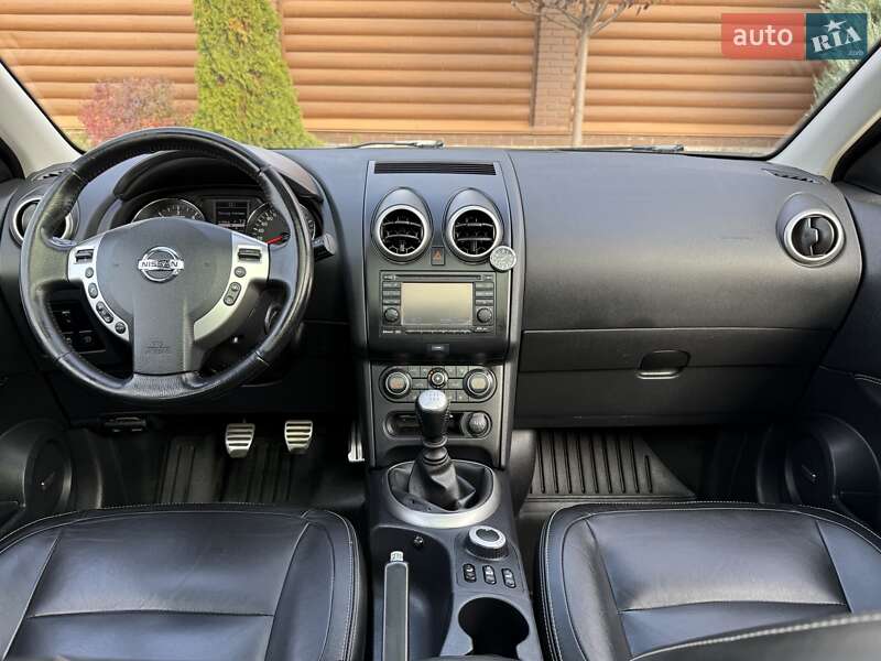 Внедорожник / Кроссовер Nissan Qashqai+2 2012 в Киеве