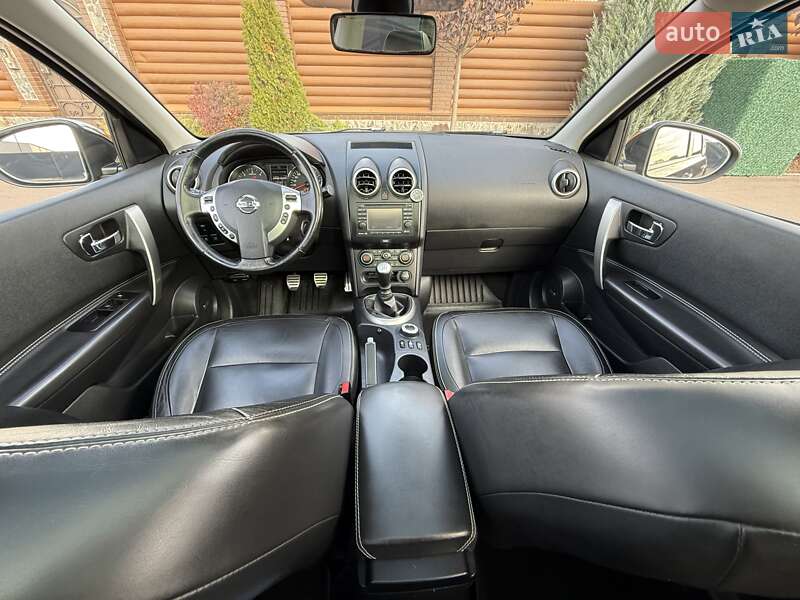 Внедорожник / Кроссовер Nissan Qashqai+2 2012 в Киеве