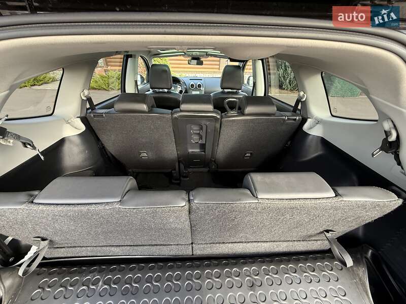 Внедорожник / Кроссовер Nissan Qashqai+2 2012 в Киеве