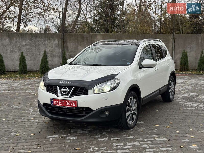 Внедорожник / Кроссовер Nissan Qashqai+2 2013 в Ровно