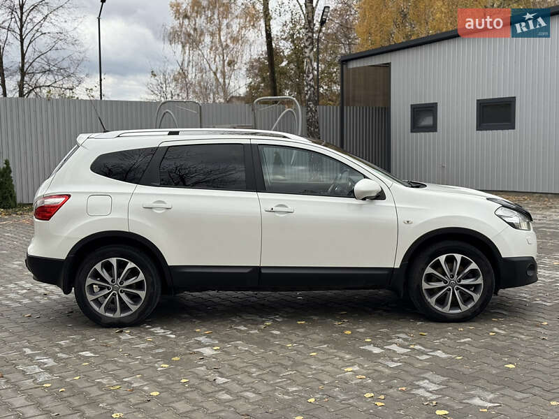 Внедорожник / Кроссовер Nissan Qashqai+2 2013 в Ровно