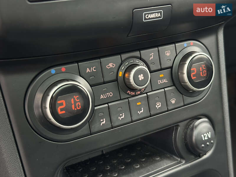 Внедорожник / Кроссовер Nissan Qashqai+2 2013 в Ровно