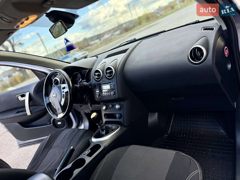 Внедорожник / Кроссовер Nissan Qashqai+2 2012 в Новояворовске фото 33 Внедорожник / Кроссовер Nissan Qashqai+2 2012 в Новояворовске