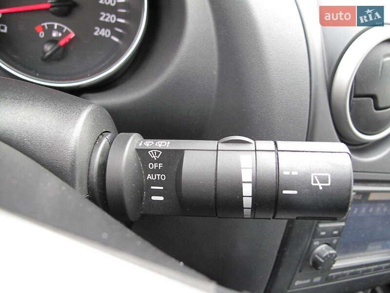 Внедорожник / Кроссовер Nissan Qashqai+2 2013 в Киеве фото 77 Внедорожник / Кроссовер Nissan Qashqai+2 2013 в Киеве