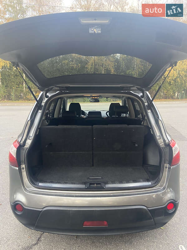 Внедорожник / Кроссовер Nissan Qashqai+2 2011 в Трускавце фото 13 Внедорожник / Кроссовер Nissan Qashqai+2 2011 в Трускавце