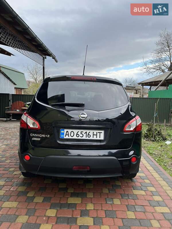 Внедорожник / Кроссовер Nissan Qashqai+2 2010 в Буштыне фото 2 Внедорожник / Кроссовер Nissan Qashqai+2 2010 в Буштыне