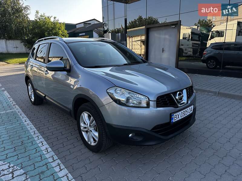 Внедорожник / Кроссовер Nissan Qashqai+2 2010 в Хмельницком фото 3 Внедорожник / Кроссовер Nissan Qashqai+2 2010 в Хмельницком