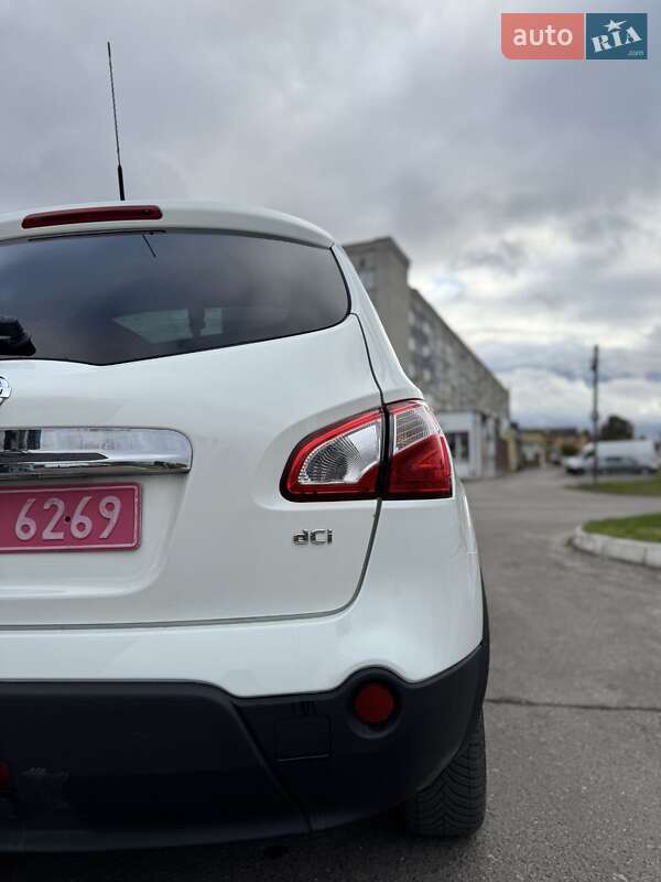 Внедорожник / Кроссовер Nissan Qashqai+2 2013 в Дубно фото 4 Внедорожник / Кроссовер Nissan Qashqai+2 2013 в Дубно