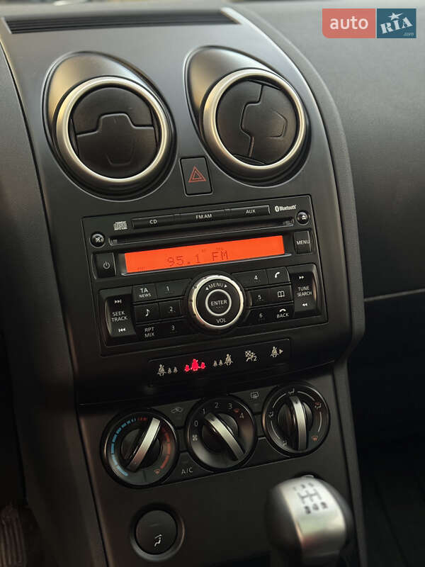 Внедорожник / Кроссовер Nissan Qashqai+2 2010 в Надворной фото 20 Внедорожник / Кроссовер Nissan Qashqai+2 2010 в Надворной