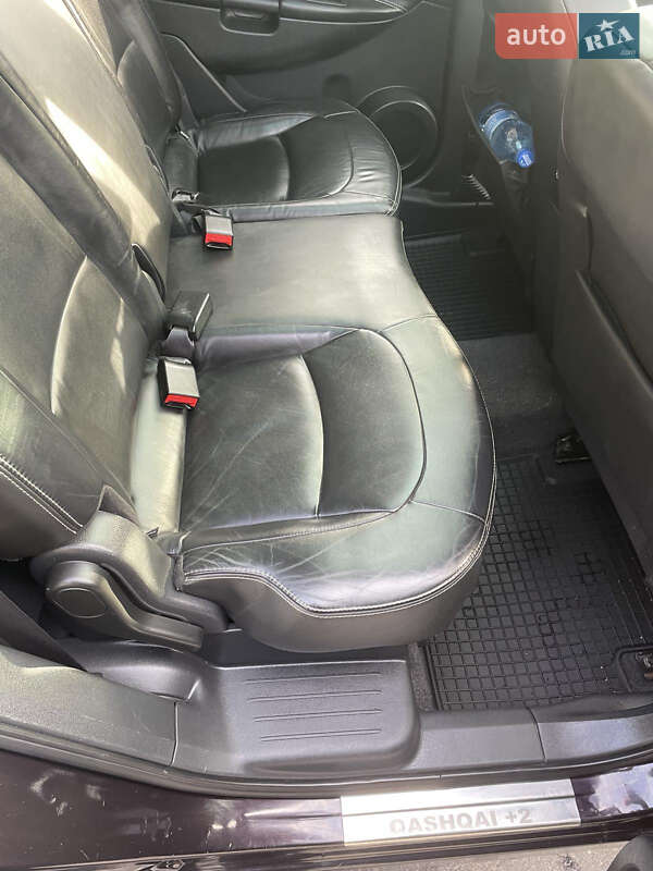 Внедорожник / Кроссовер Nissan Qashqai+2 2010 в Чернигове