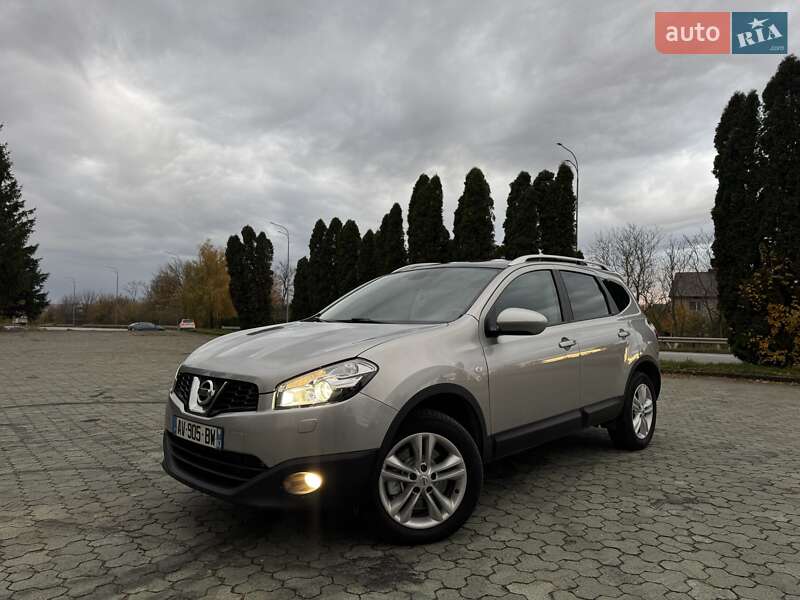Внедорожник / Кроссовер Nissan Qashqai+2 2011 в Дубно фото 3 Внедорожник / Кроссовер Nissan Qashqai+2 2011 в Дубно