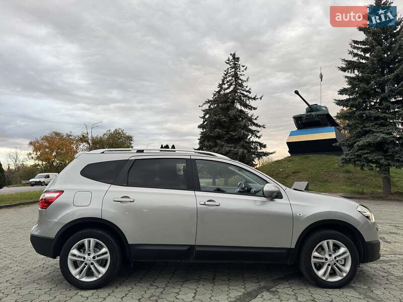Внедорожник / Кроссовер Nissan Qashqai+2 2011 в Дубно фото 12 Внедорожник / Кроссовер Nissan Qashqai+2 2011 в Дубно