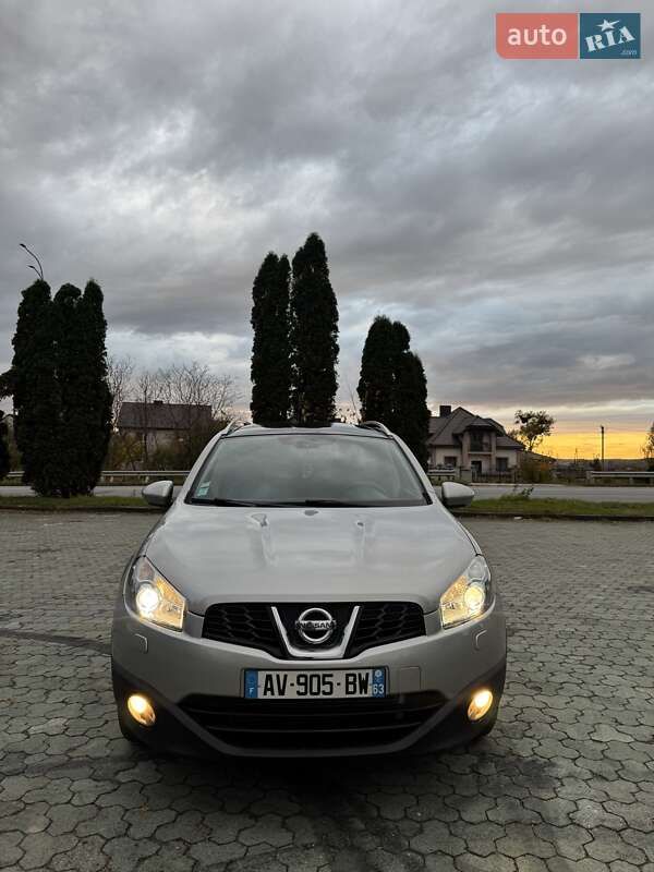Внедорожник / Кроссовер Nissan Qashqai+2 2011 в Дубно фото 16 Внедорожник / Кроссовер Nissan Qashqai+2 2011 в Дубно