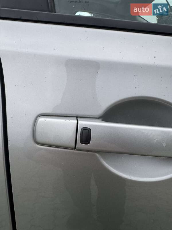 Внедорожник / Кроссовер Nissan Qashqai+2 2011 в Дубно фото 19 Внедорожник / Кроссовер Nissan Qashqai+2 2011 в Дубно