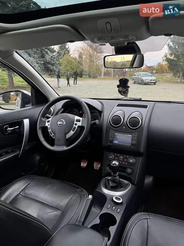 Внедорожник / Кроссовер Nissan Qashqai+2 2011 в Дубно фото 32 Внедорожник / Кроссовер Nissan Qashqai+2 2011 в Дубно