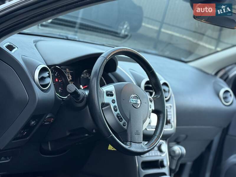 Внедорожник / Кроссовер Nissan Qashqai+2 2013 в Виннице