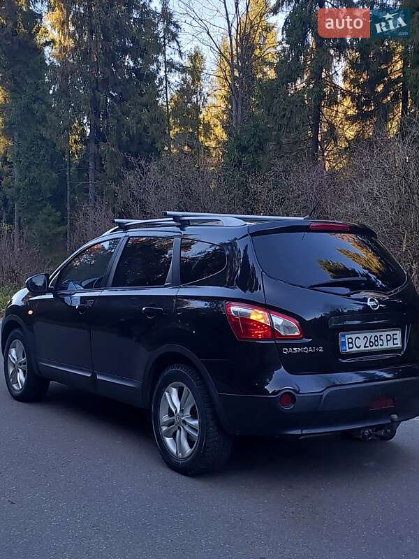 Позашляховик / Кросовер Nissan Qashqai+2 2011 в Турці фото 5 Позашляховик / Кросовер Nissan Qashqai+2 2011 в Турці