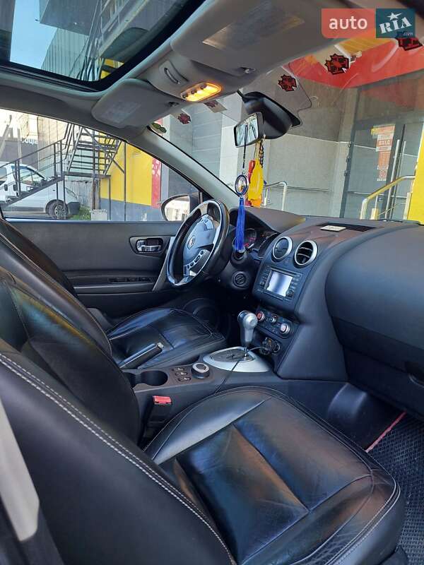 Позашляховик / Кросовер Nissan Qashqai+2 2011 в Турці фото 15 Позашляховик / Кросовер Nissan Qashqai+2 2011 в Турці