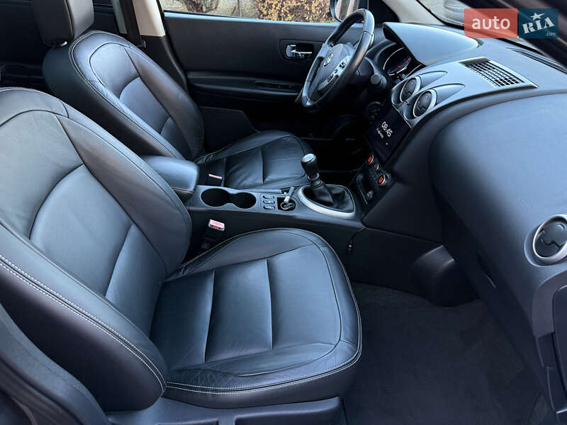 Внедорожник / Кроссовер Nissan Qashqai+2 2011 в Стрые