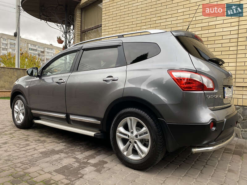 Внедорожник / Кроссовер Nissan Qashqai+2 2013 в Чернигове фото 13 Внедорожник / Кроссовер Nissan Qashqai+2 2013 в Чернигове