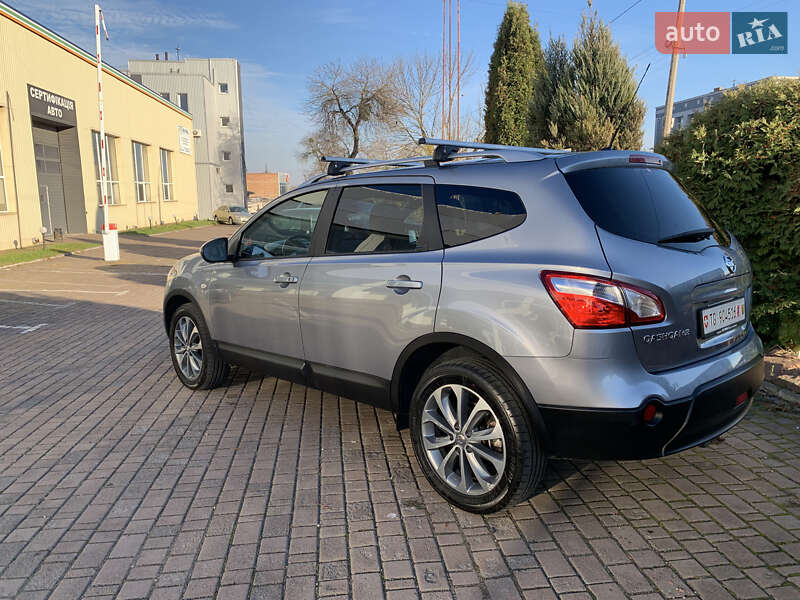 Внедорожник / Кроссовер Nissan Qashqai+2 2012 в Ровно