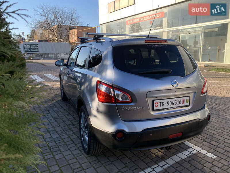 Внедорожник / Кроссовер Nissan Qashqai+2 2012 в Ровно