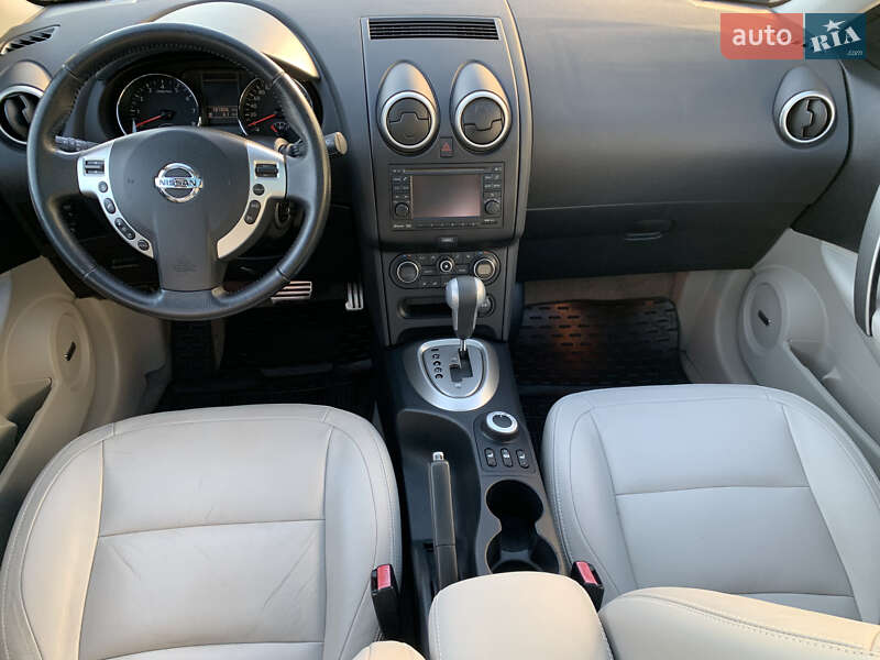 Внедорожник / Кроссовер Nissan Qashqai+2 2012 в Ровно