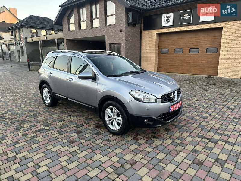Внедорожник / Кроссовер Nissan Qashqai+2 2012 в Ровно фото 24 Внедорожник / Кроссовер Nissan Qashqai+2 2012 в Ровно