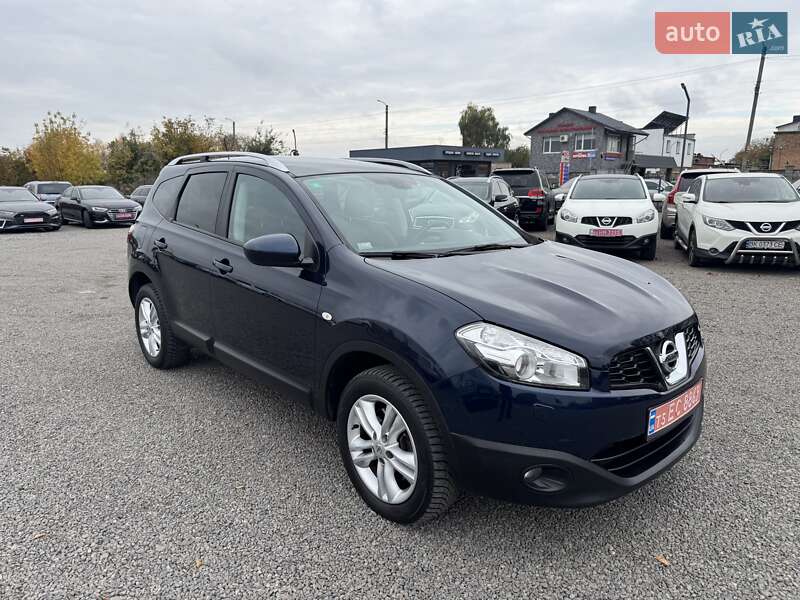 Внедорожник / Кроссовер Nissan Qashqai+2 2011 в Ровно фото 7 Внедорожник / Кроссовер Nissan Qashqai+2 2011 в Ровно