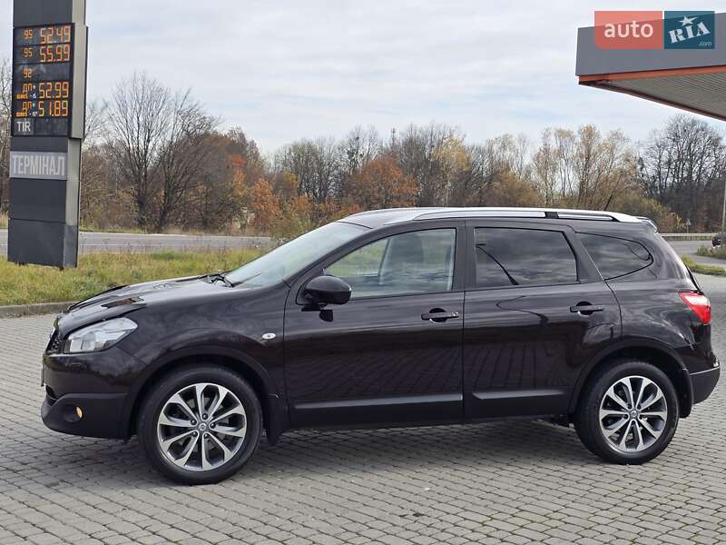 Внедорожник / Кроссовер Nissan Qashqai+2 2011 в Калуше