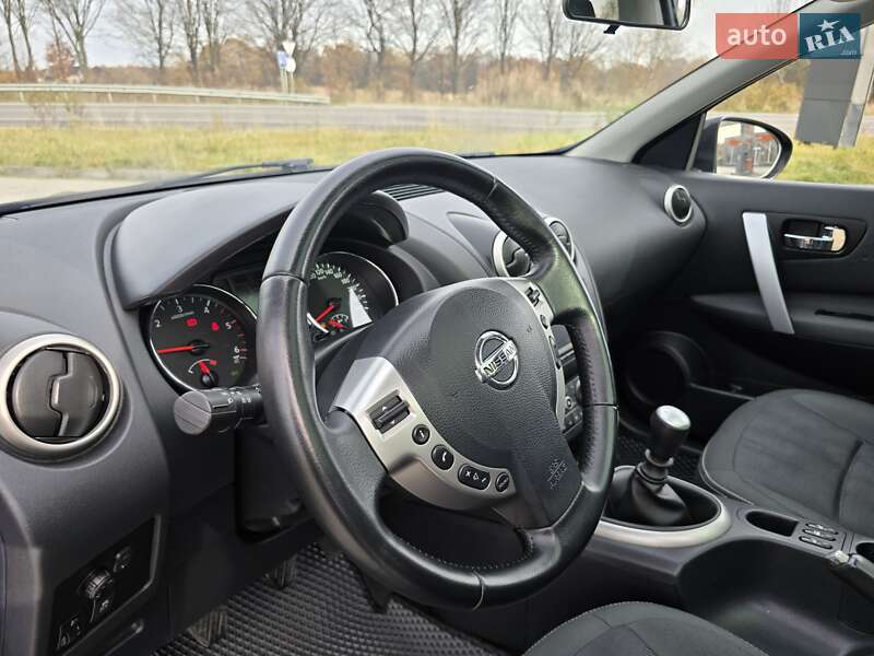 Внедорожник / Кроссовер Nissan Qashqai+2 2011 в Калуше