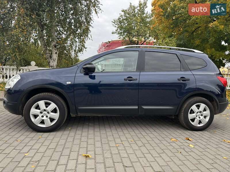Внедорожник / Кроссовер Nissan Qashqai+2 2009 в Радивилове