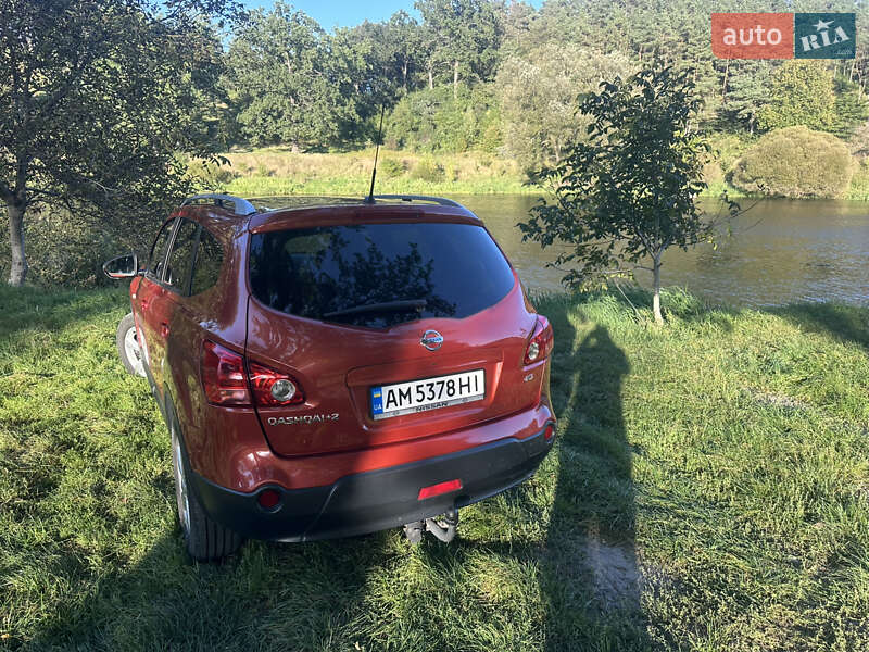 Внедорожник / Кроссовер Nissan Qashqai+2 2008 в Звягеле фото 3 Внедорожник / Кроссовер Nissan Qashqai+2 2008 в Звягеле