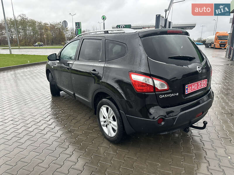 Позашляховик / Кросовер Nissan Qashqai+2 2011 в Луцьку