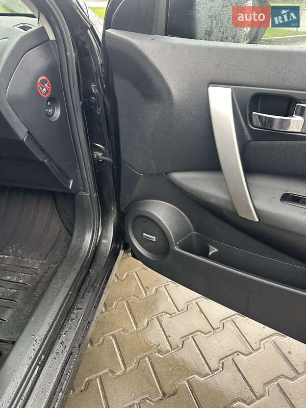 Позашляховик / Кросовер Nissan Qashqai+2 2011 в Луцьку