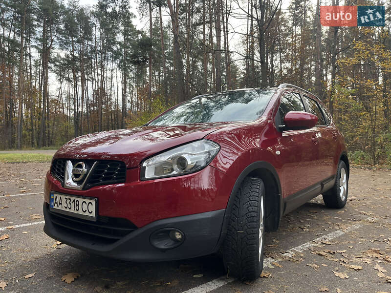 Внедорожник / Кроссовер Nissan Qashqai+2 2012 в Житомире