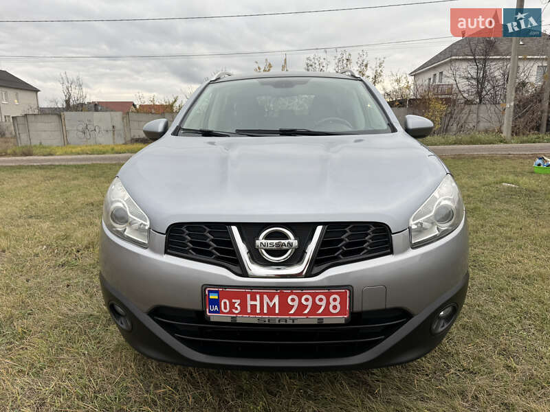 Внедорожник / Кроссовер Nissan Qashqai+2 2010 в Харькове