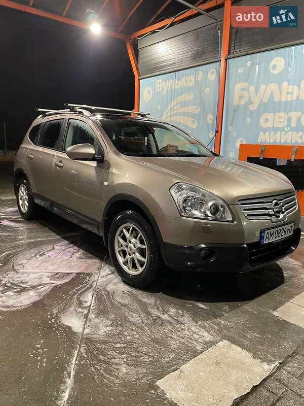 Внедорожник / Кроссовер Nissan Qashqai+2 2009 в Житомире фото 2 Внедорожник / Кроссовер Nissan Qashqai+2 2009 в Житомире