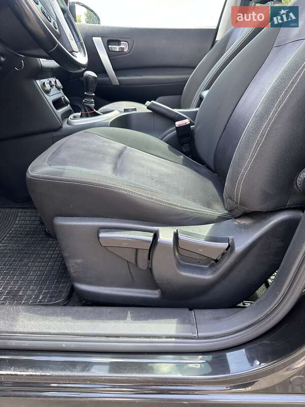 Внедорожник / Кроссовер Nissan Qashqai+2 2012 в Белогородке фото 21 Внедорожник / Кроссовер Nissan Qashqai+2 2012 в Белогородке