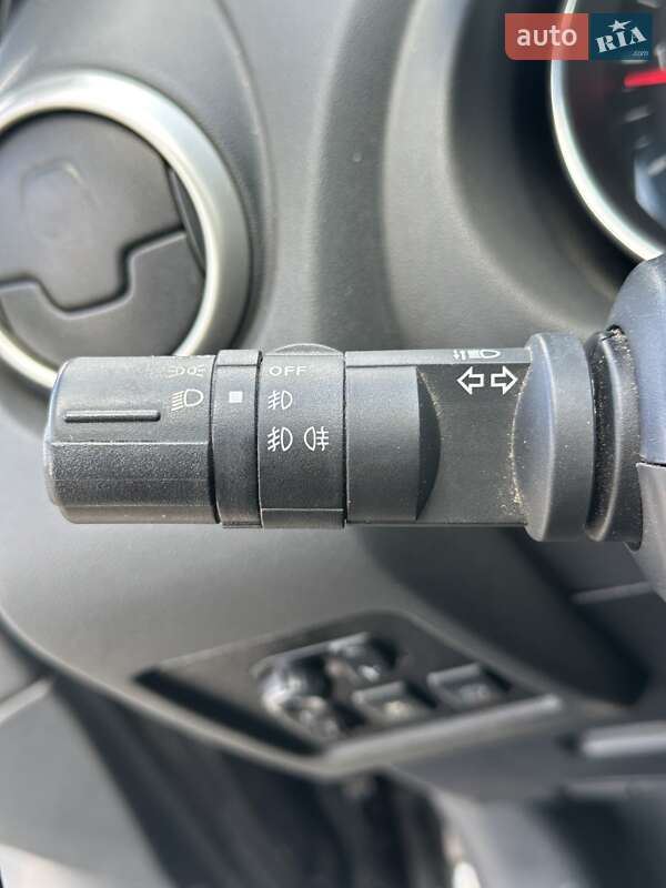 Внедорожник / Кроссовер Nissan Qashqai+2 2012 в Белогородке фото 25 Внедорожник / Кроссовер Nissan Qashqai+2 2012 в Белогородке