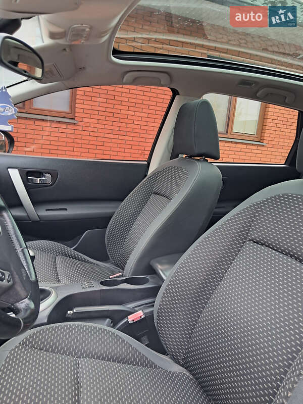 Позашляховик / Кросовер Nissan Qashqai+2 2009 в Ковелі