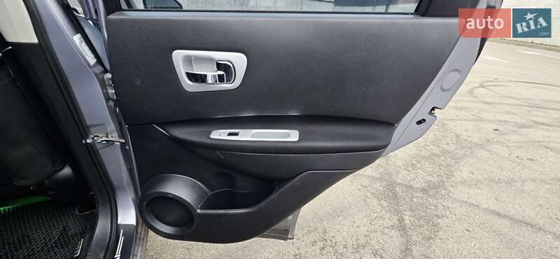 Внедорожник / Кроссовер Nissan Qashqai+2 2013 в Киеве фото 23 Внедорожник / Кроссовер Nissan Qashqai+2 2013 в Киеве