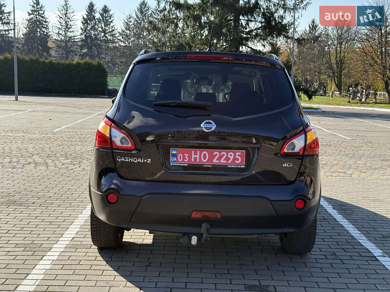 Внедорожник / Кроссовер Nissan Qashqai+2 2013 в Луцке фото 4 Внедорожник / Кроссовер Nissan Qashqai+2 2013 в Луцке