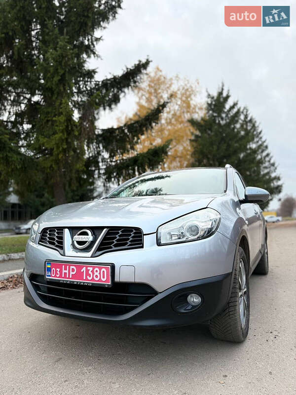 Позашляховик / Кросовер Nissan Qashqai+2 2010 в Сумах фото 11 Позашляховик / Кросовер Nissan Qashqai+2 2010 в Сумах