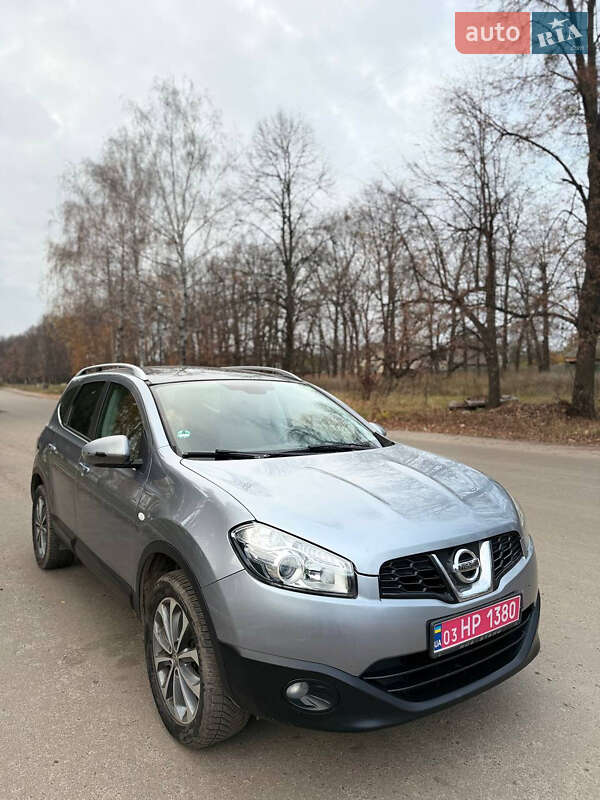 Позашляховик / Кросовер Nissan Qashqai+2 2010 в Сумах фото 14 Позашляховик / Кросовер Nissan Qashqai+2 2010 в Сумах