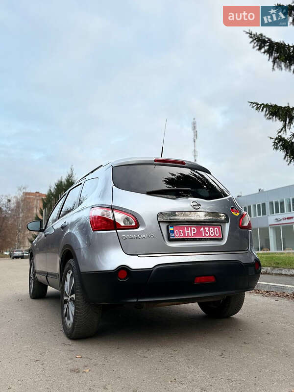 Позашляховик / Кросовер Nissan Qashqai+2 2010 в Сумах фото 25 Позашляховик / Кросовер Nissan Qashqai+2 2010 в Сумах