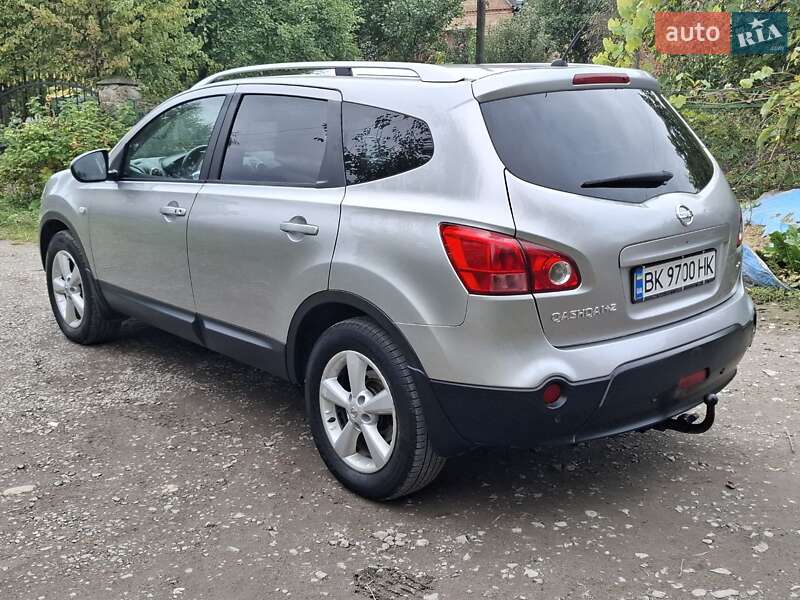 Внедорожник / Кроссовер Nissan Qashqai+2 2008 в Ровно